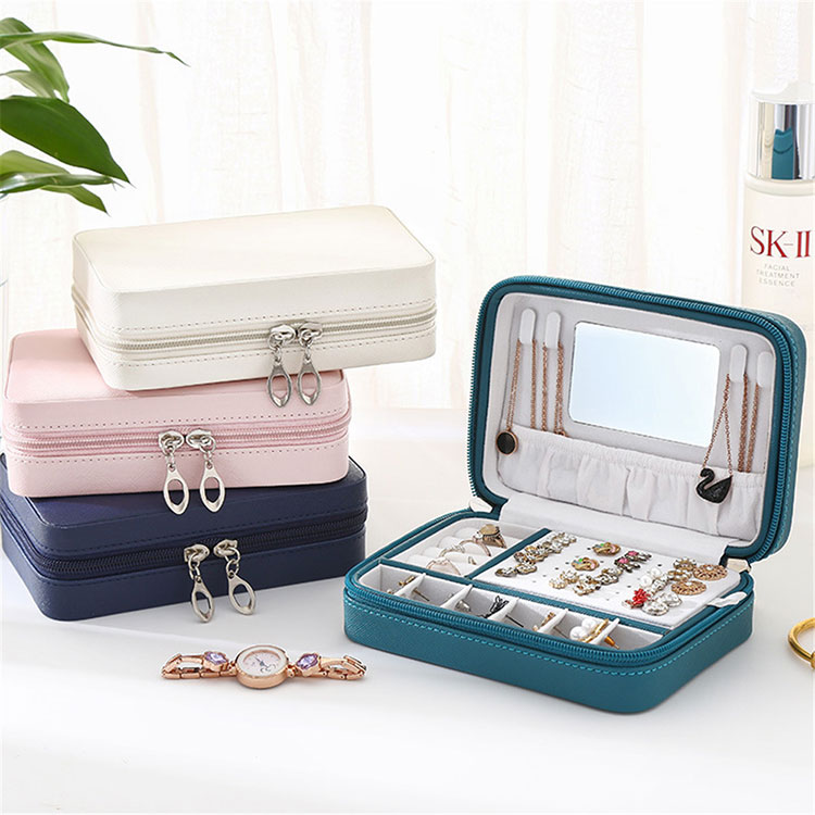 Wie kümmert man sich um Schmuckschachtel und gespeicherte Schmuck?